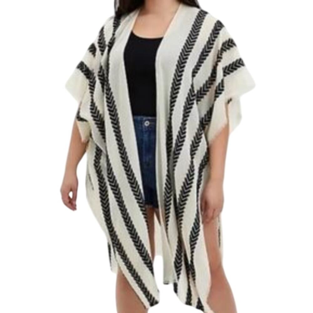 TORRID CHEVRON WOVEN LIGHT WRAP ONE SIZE